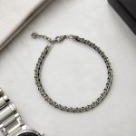 Гривна Идентичност 7
